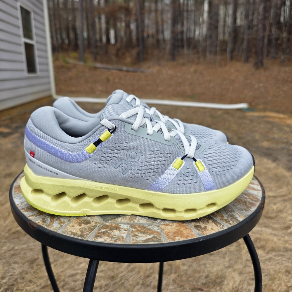 On Cloudsurfer 2 3WF10100171 Glacier/Limelight Running Shoe Women Size 8 Worn 1x